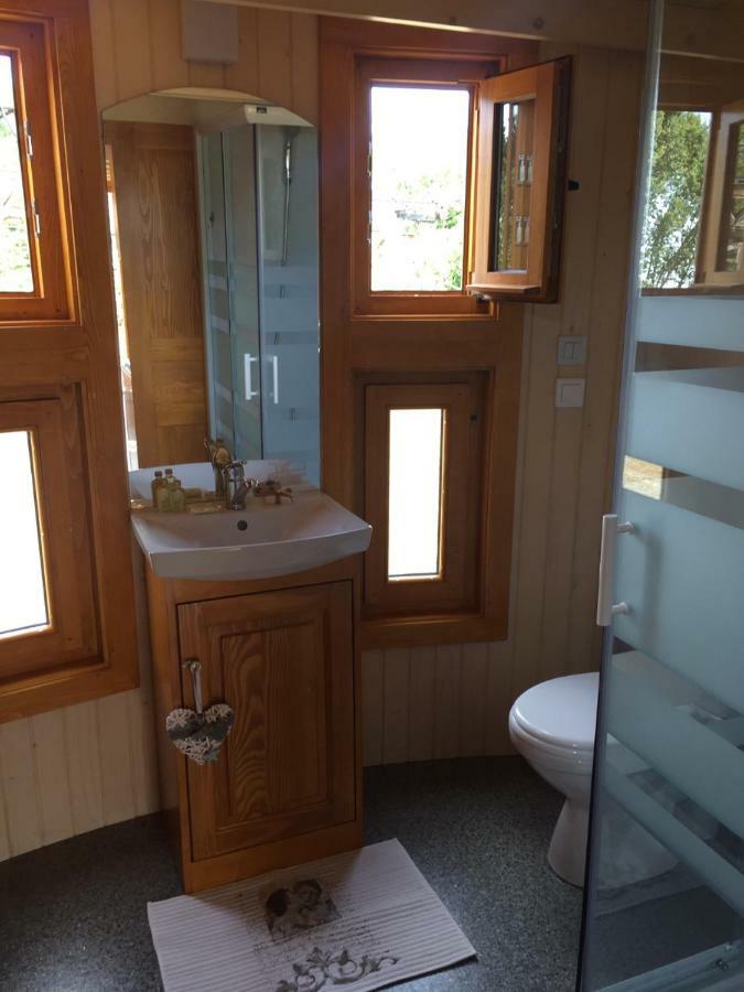Tiny House &