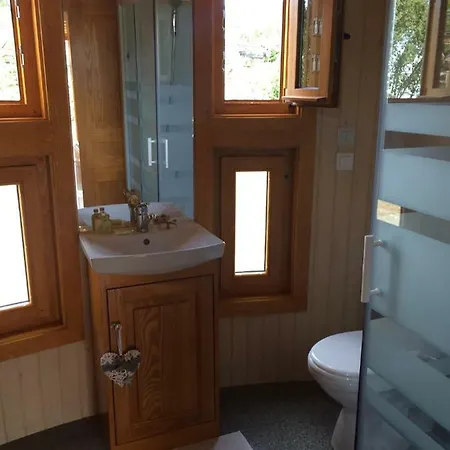 Tiny House & Spa Faycelles Exterior photo