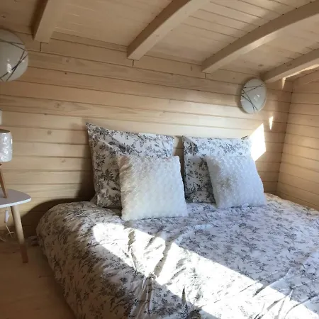 Tiny House & Spa Faycelles Exterior photo